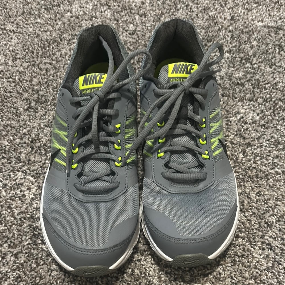 Nike Gray‎ and Neon Green Running Shoes EUC